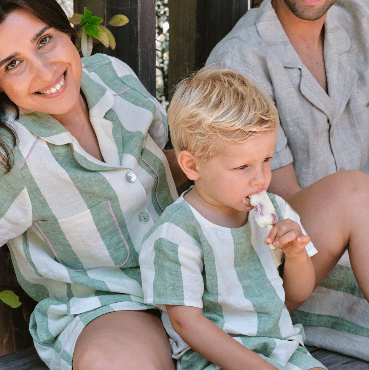 Striped Linen Woman Shorts - Suuky Porto