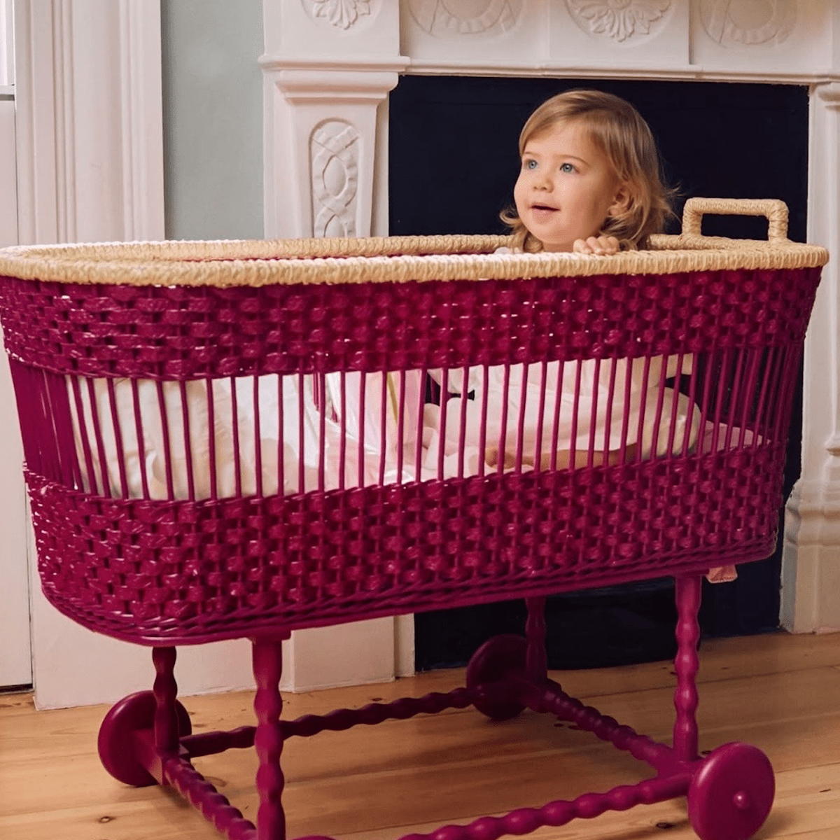 Vintage Crib - Suuky Porto