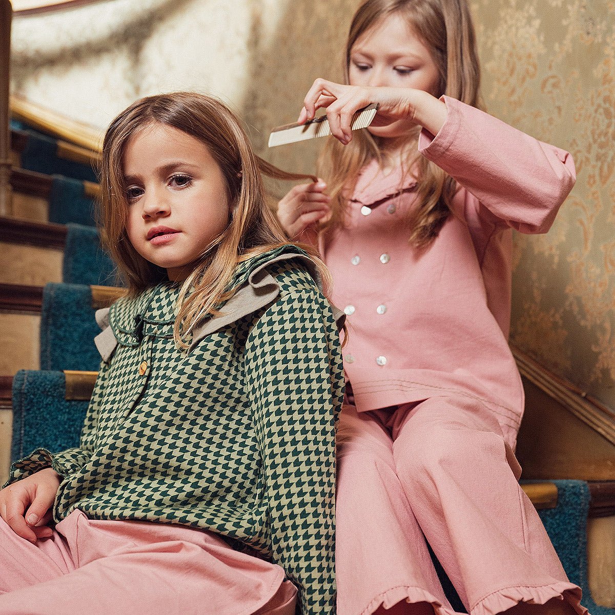 Deluxe Woven Rose Tan Collar Shirt - Tops Suuky Porto