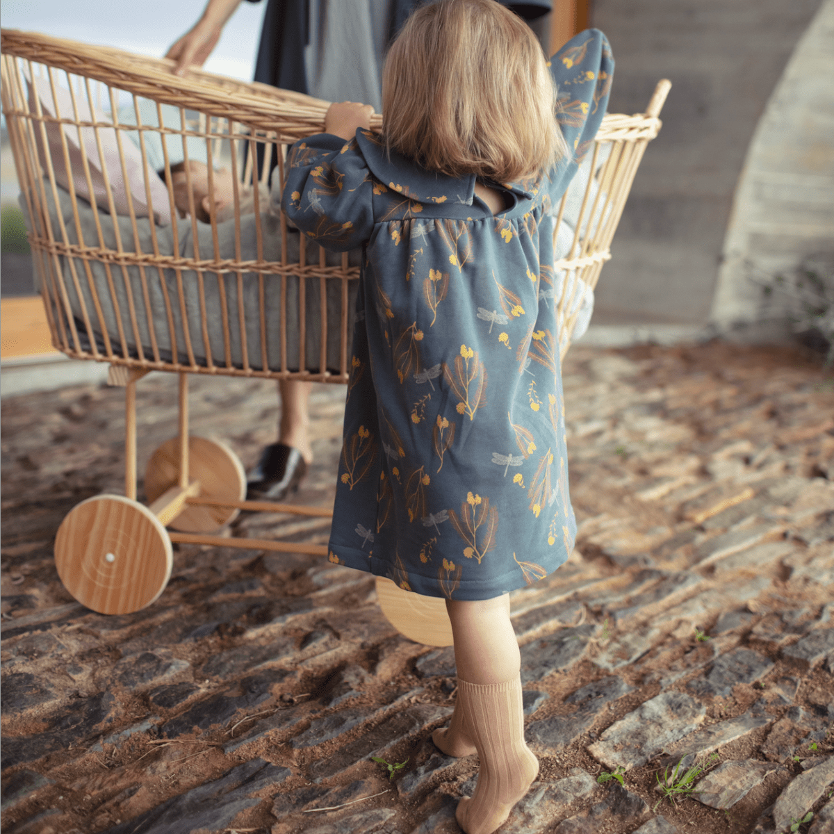Fleece Relaxed Flower Baby Dress - Suuky Porto