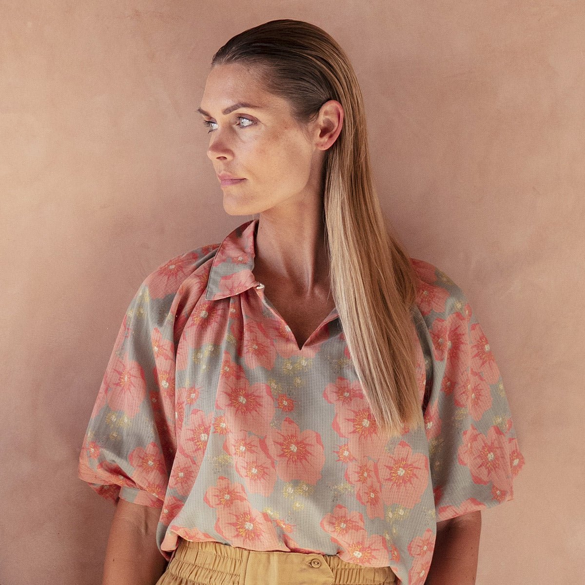 Cotton Squares Woman Flower Tunic - Suuky Porto