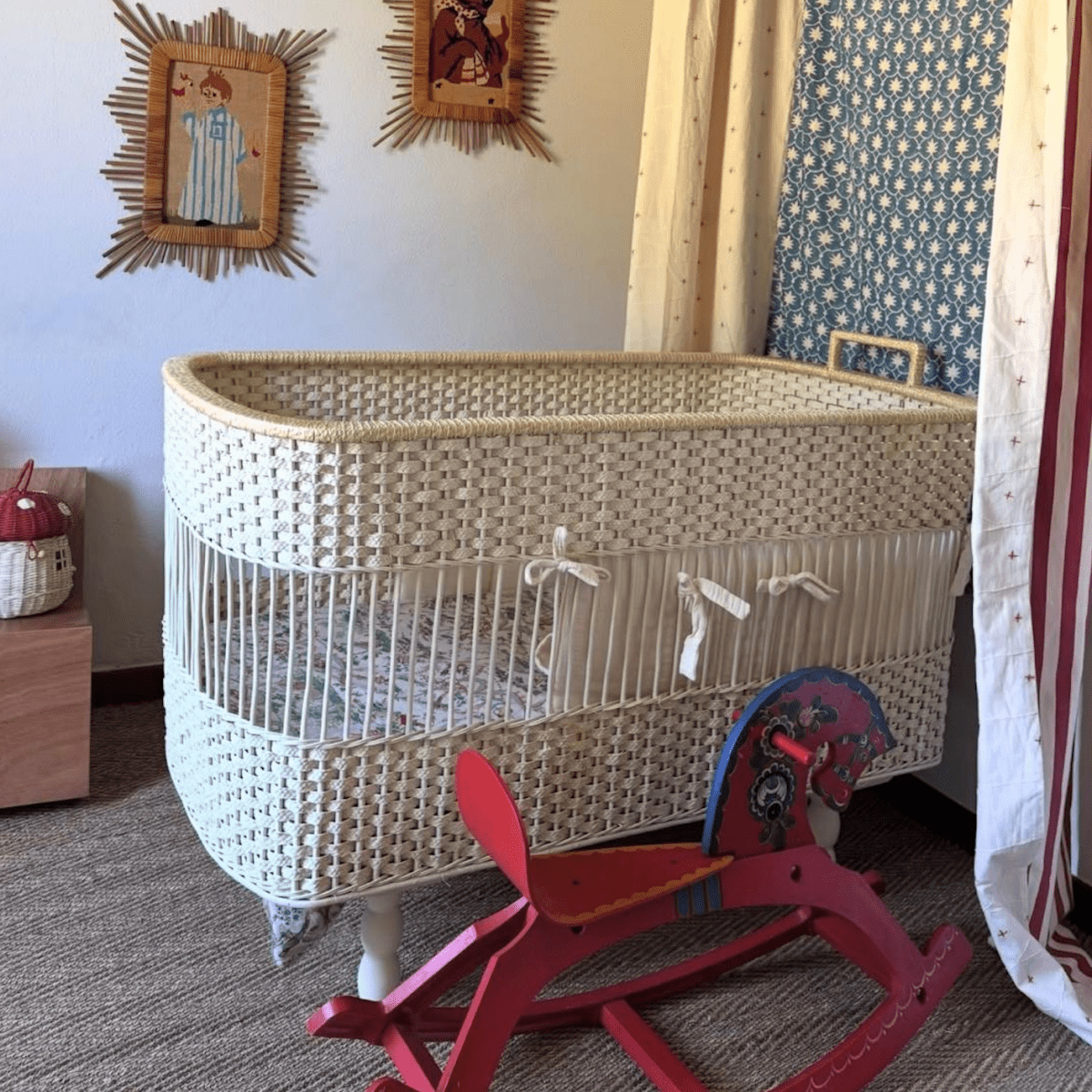 Vintage Cot - Suuky Porto