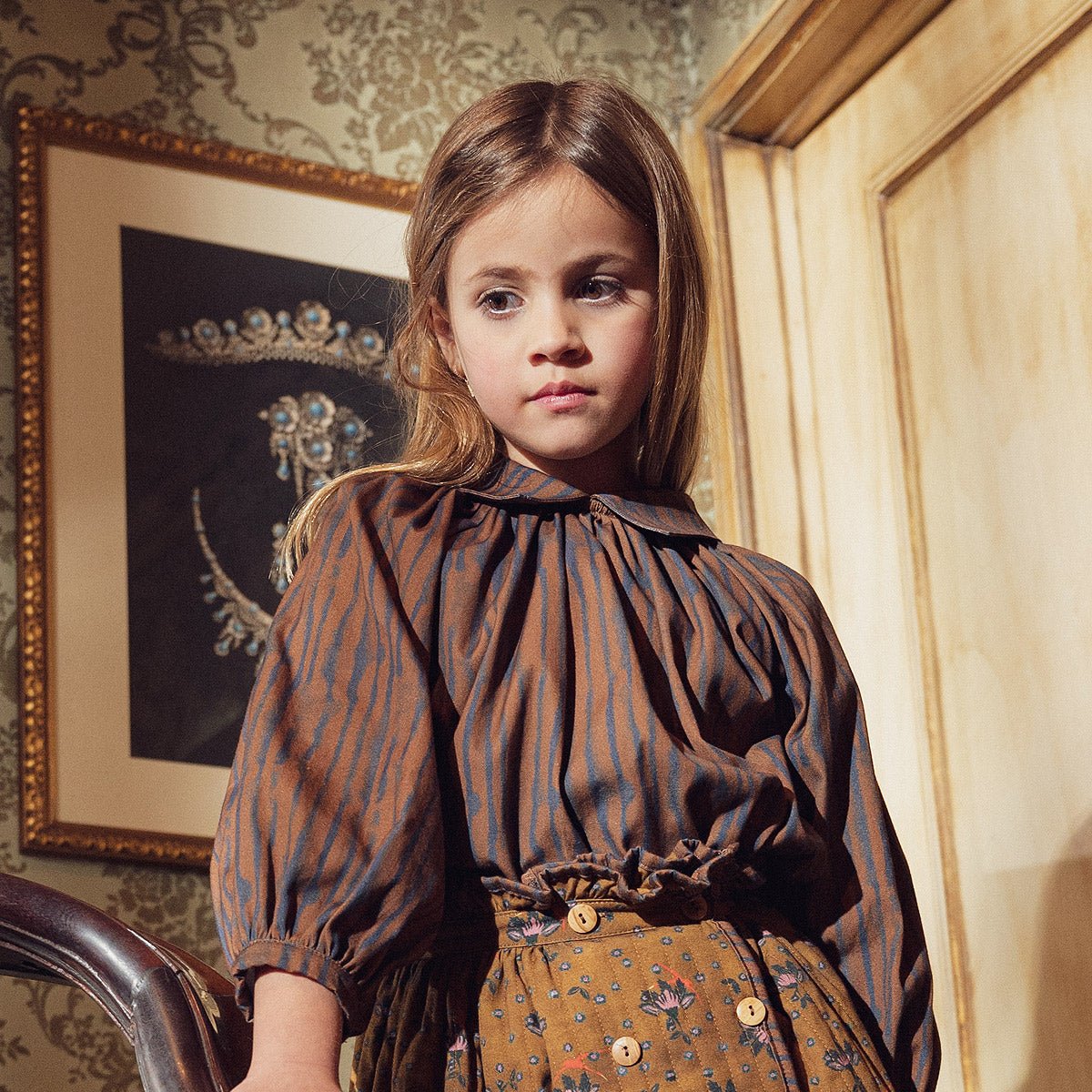Irregular Stripes Ginger Collar Blouse - Tops Suuky Porto